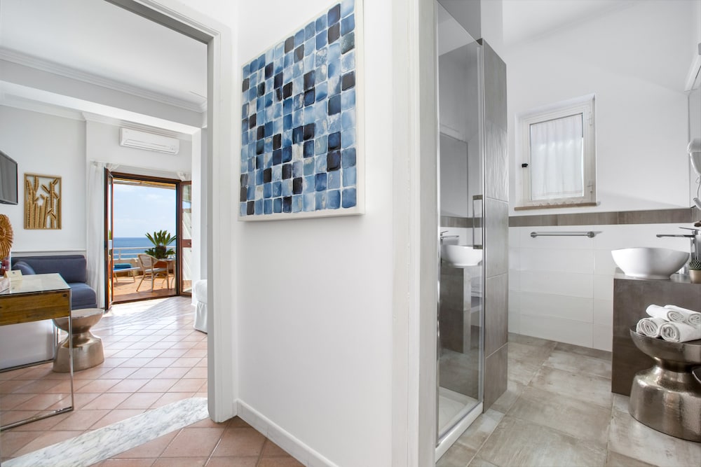 HOTEL IL CEFALO 50/50