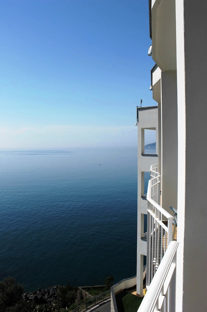 Residence Due Torri 34/44