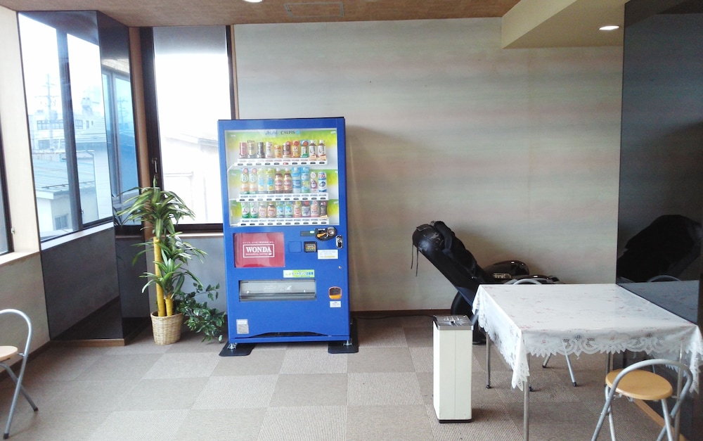 Hotel Miyako Hills Stationten 10/57