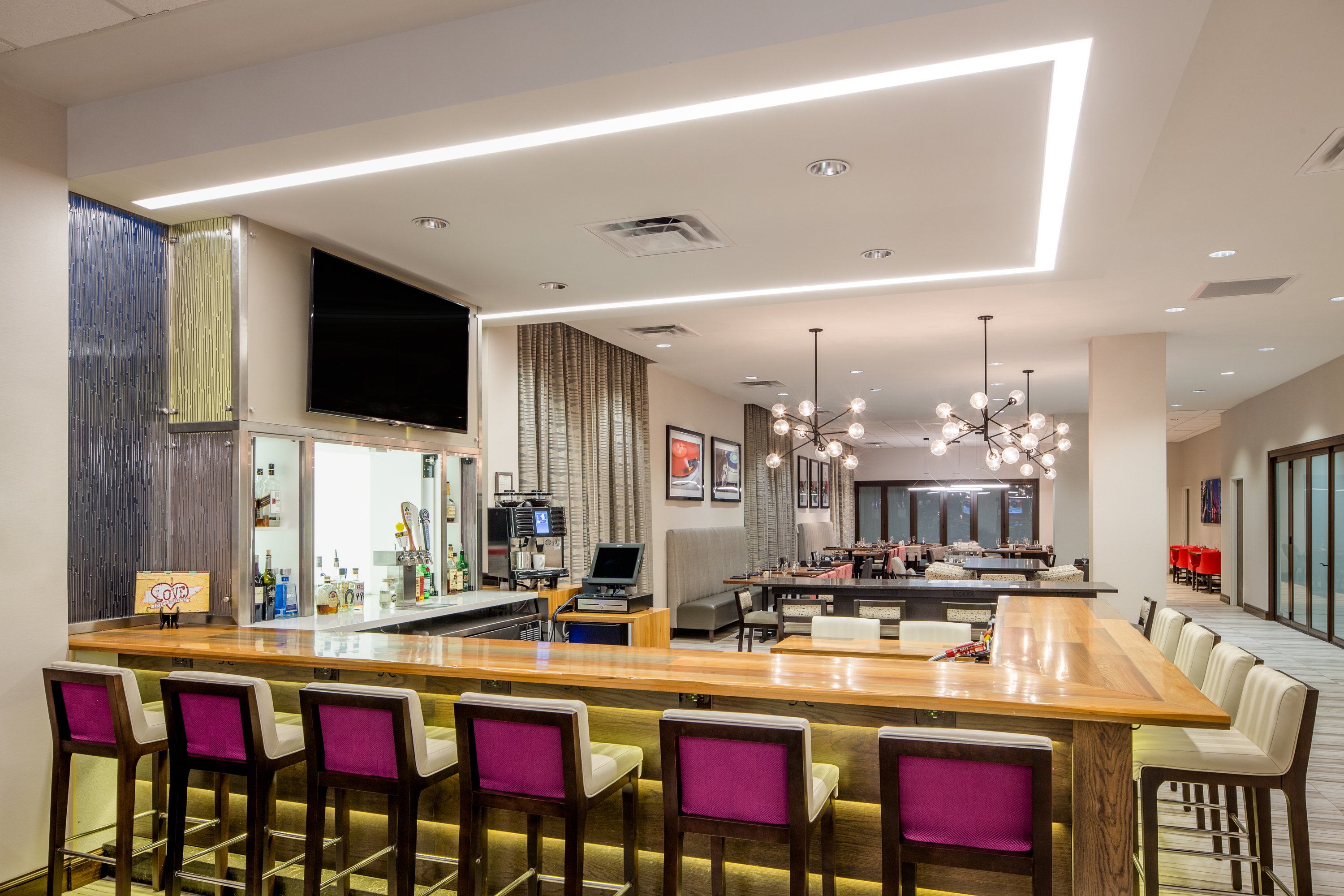 Crowne Plaza Memphis Downtown 25/50