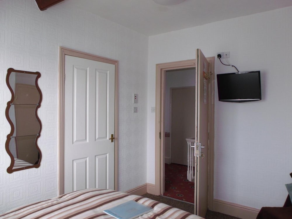 The Jasmine Guest House 30/41