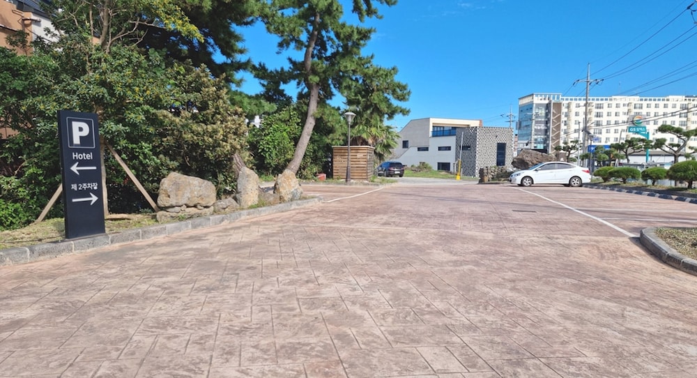 Hotel Sweet Castle Jeju ex Hotel Best One 54/60