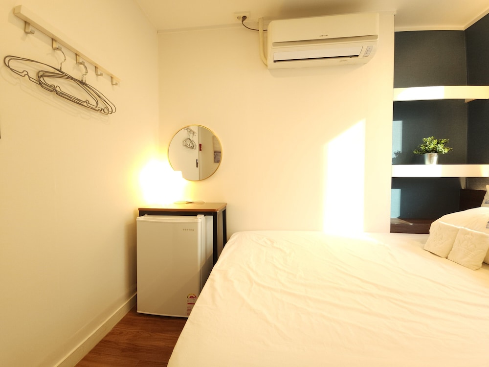 OYO Hostel Myeongdong 5 7/50