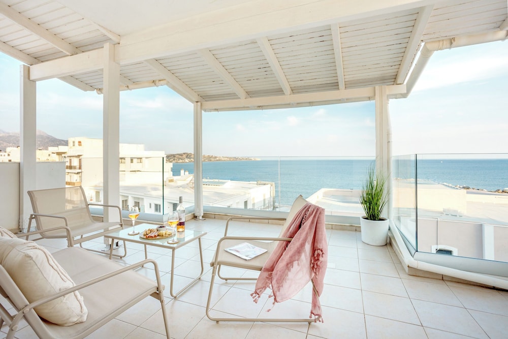 Coral Boutique Hotel 41/59