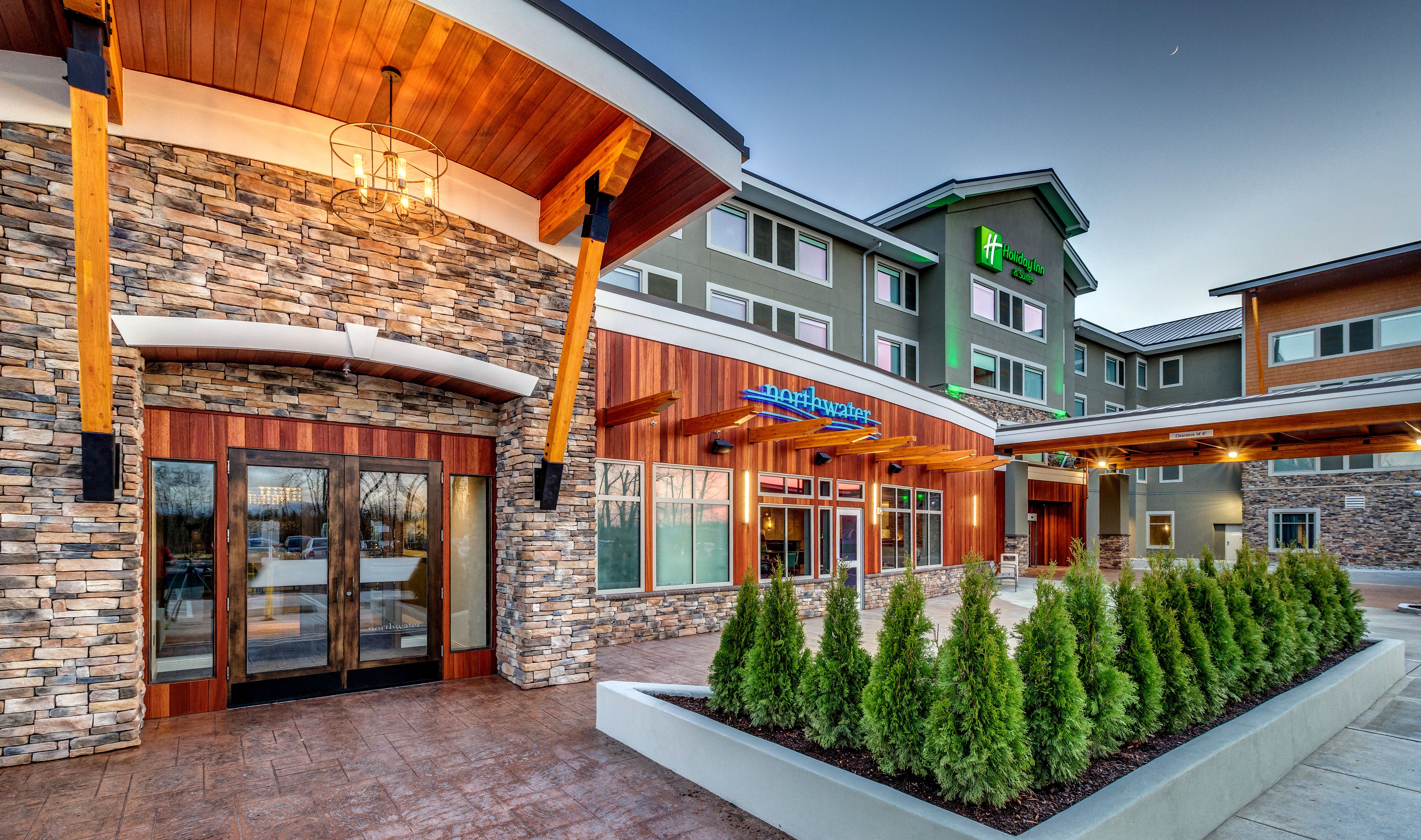 Holiday Inn Bellingham 7/73