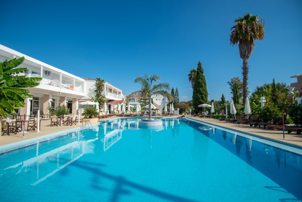 Ikaros Hotel 44/70
