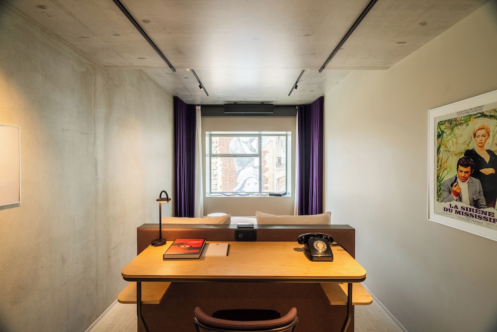 mk2 Hotel Paradiso Nation 33/46