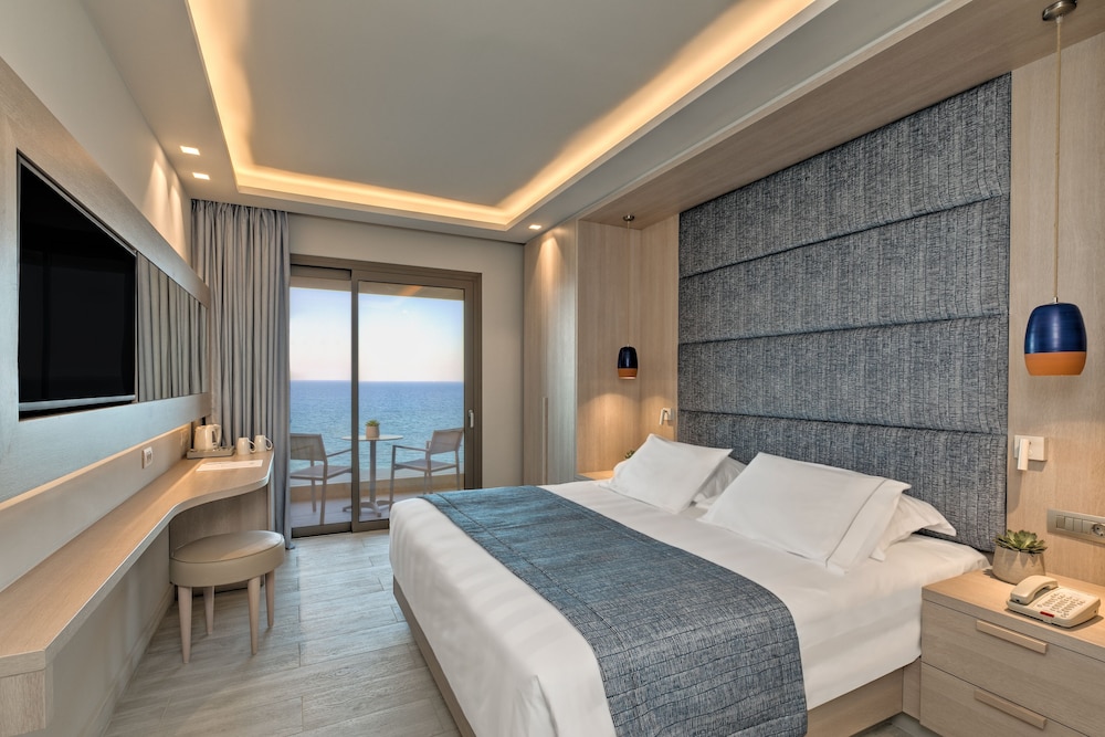 Room, Double Bed, Sea View, Amada Colossos Resort 3/5