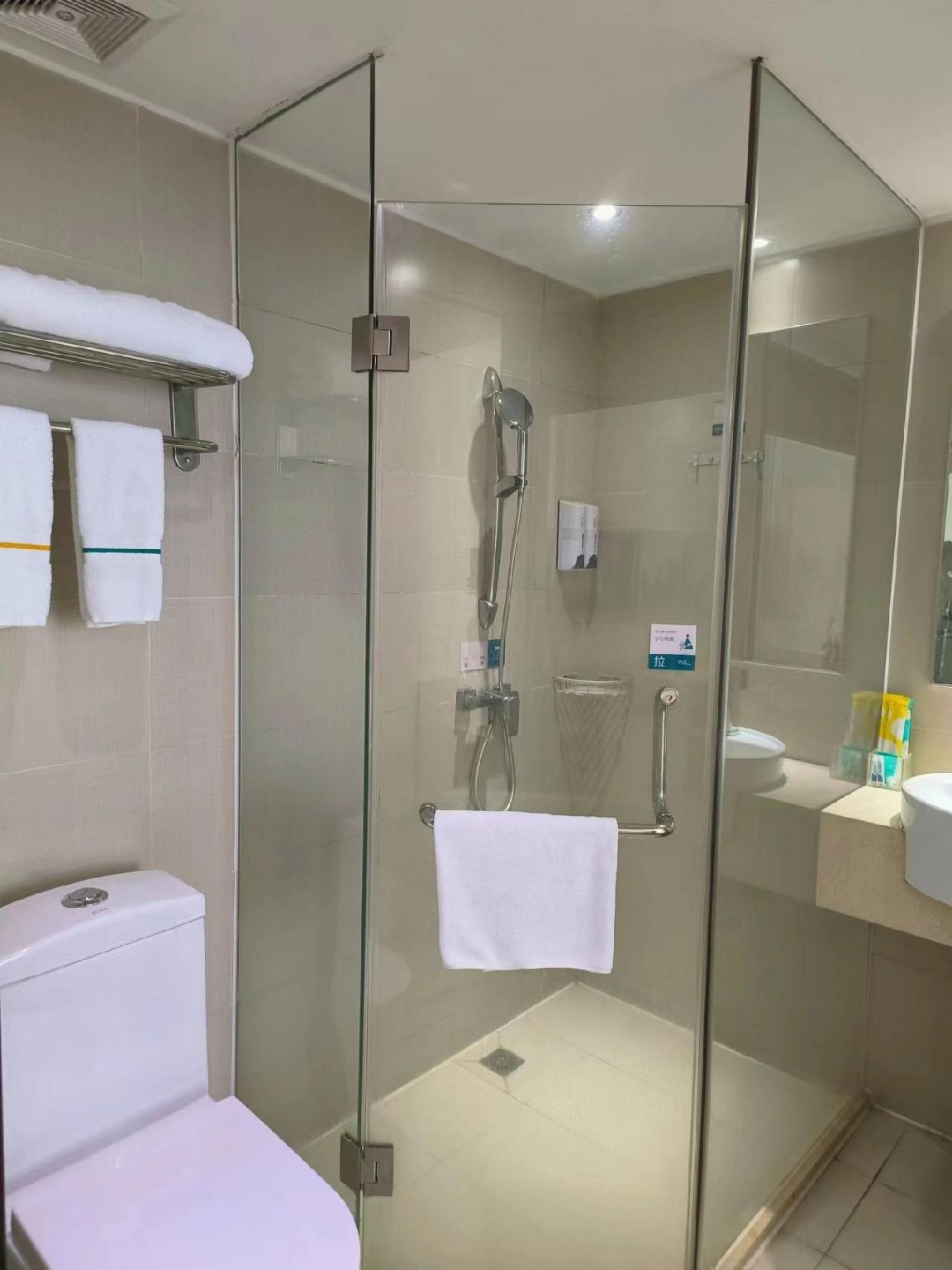 City Comfort Inn Foshan Jiaokou Bus 45/45