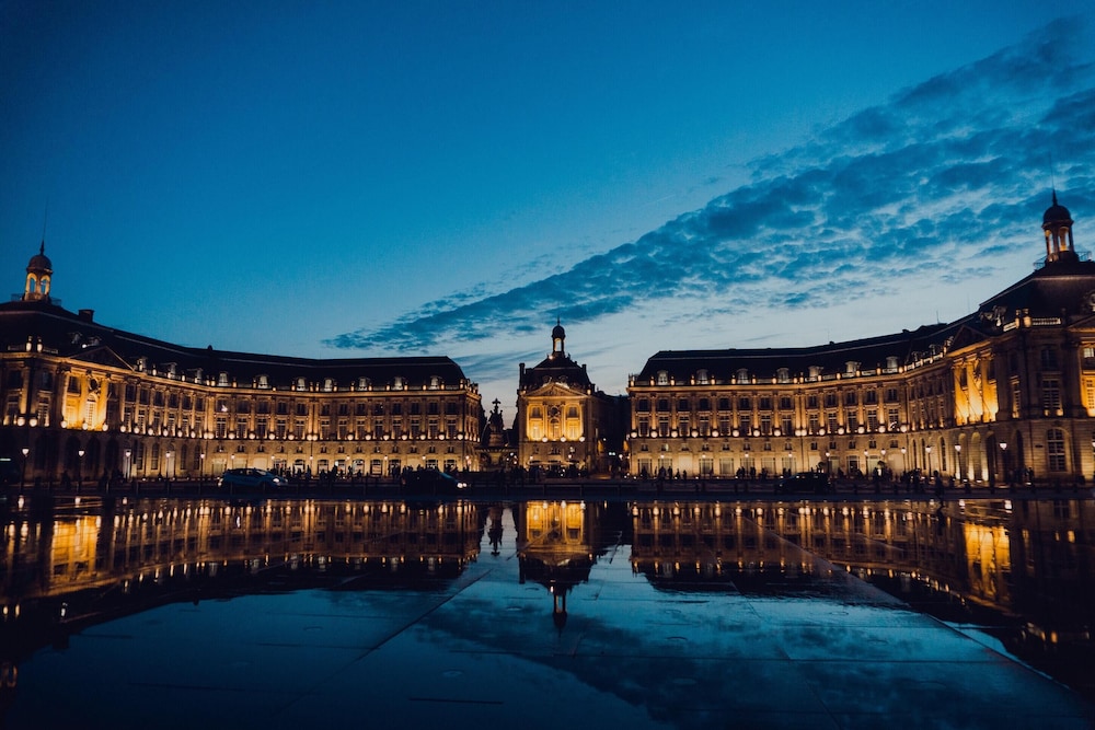 Hotel Madame 2/50