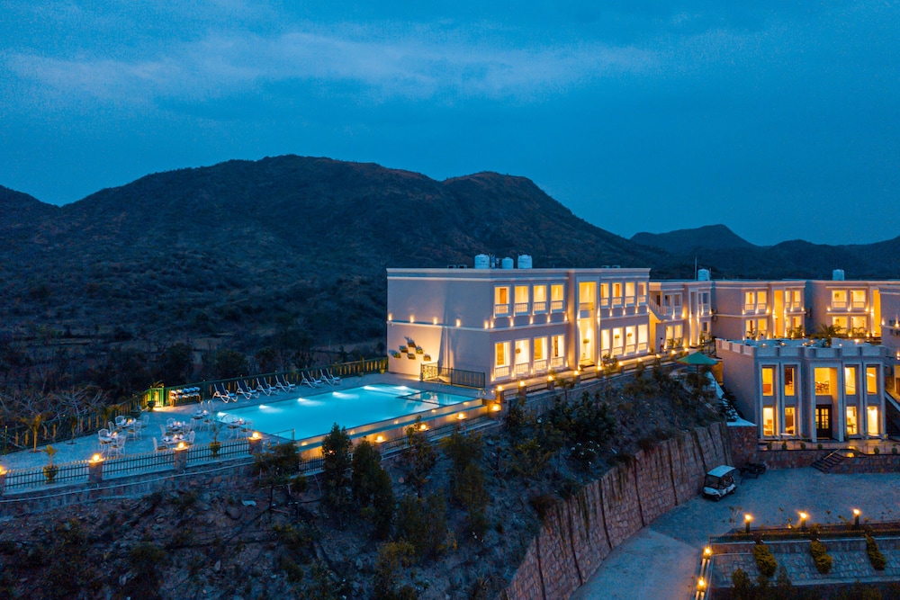 Tree of Life Vantara Resort and Spa Udaipur 22/27