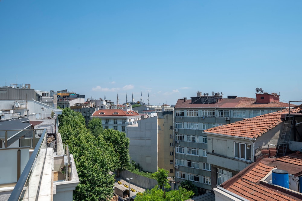 Boutique Dedem Hotel 6/68