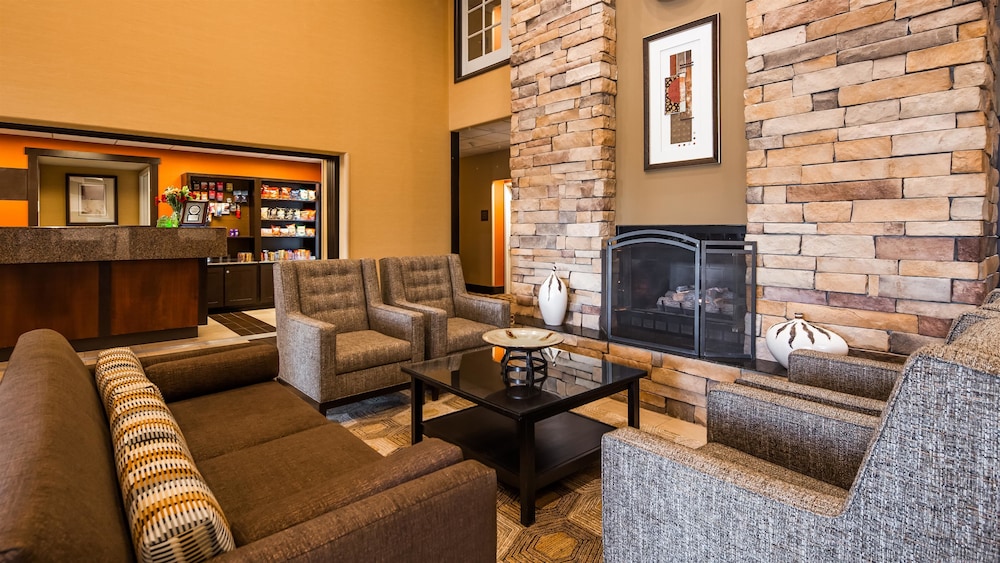 Best Western Plus Castle Rock 26/35