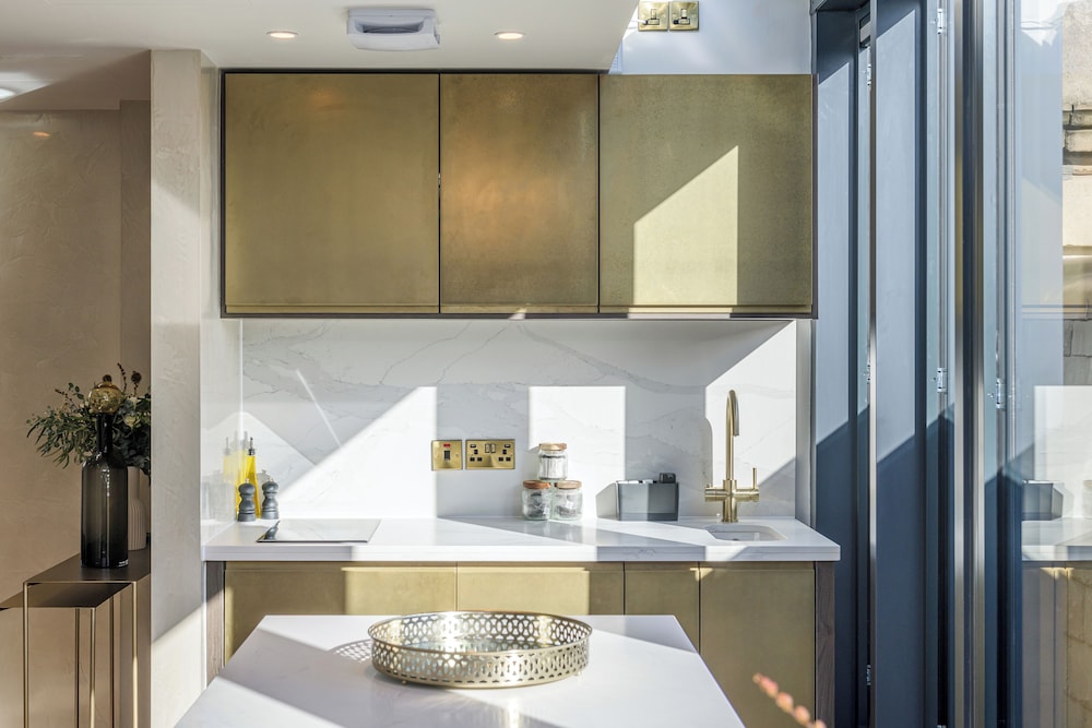 Righ Residences 15/38