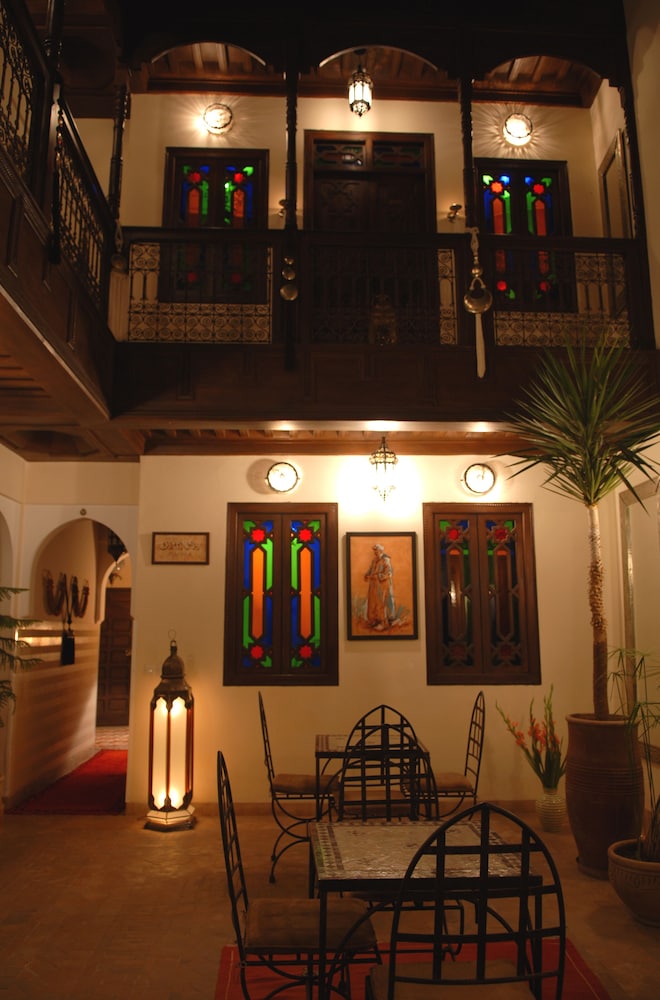 Riad Aubrac 5/75