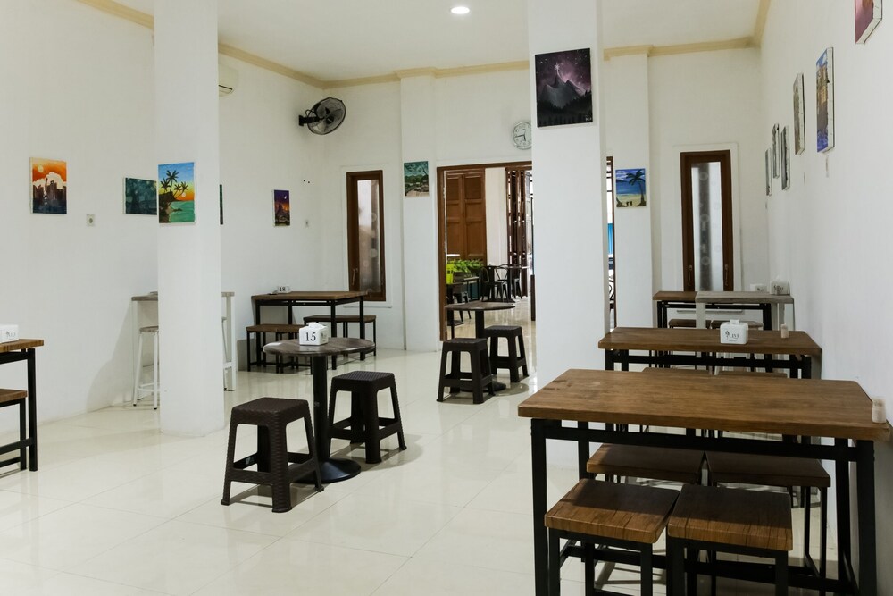 Hotel O Pa Baeng Baeng Near Rumah Sakit Faisal Formerly Guest House Cahaya 7296 37/37