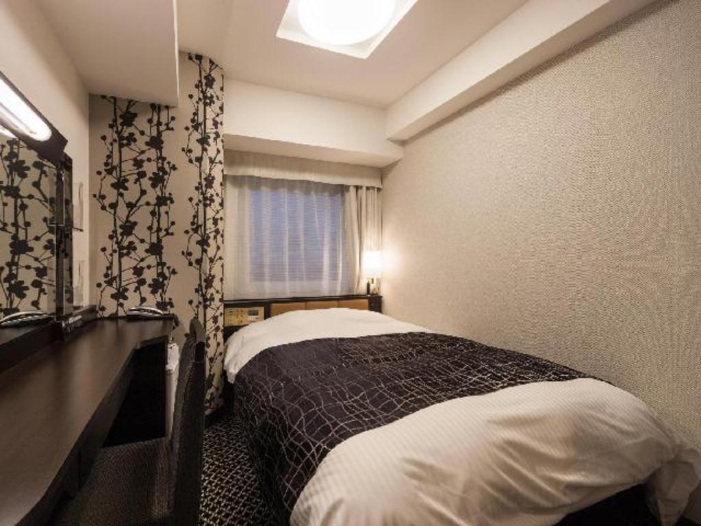 Semi Room, Semi Double Bed, Small