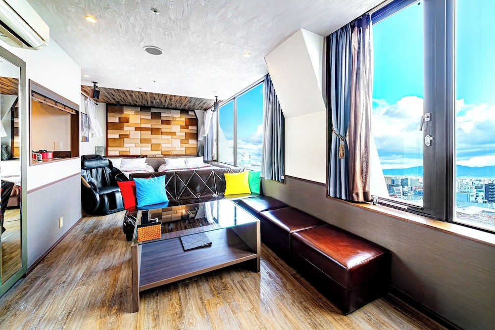 Bali Tower Hotel Tennoji 32/48