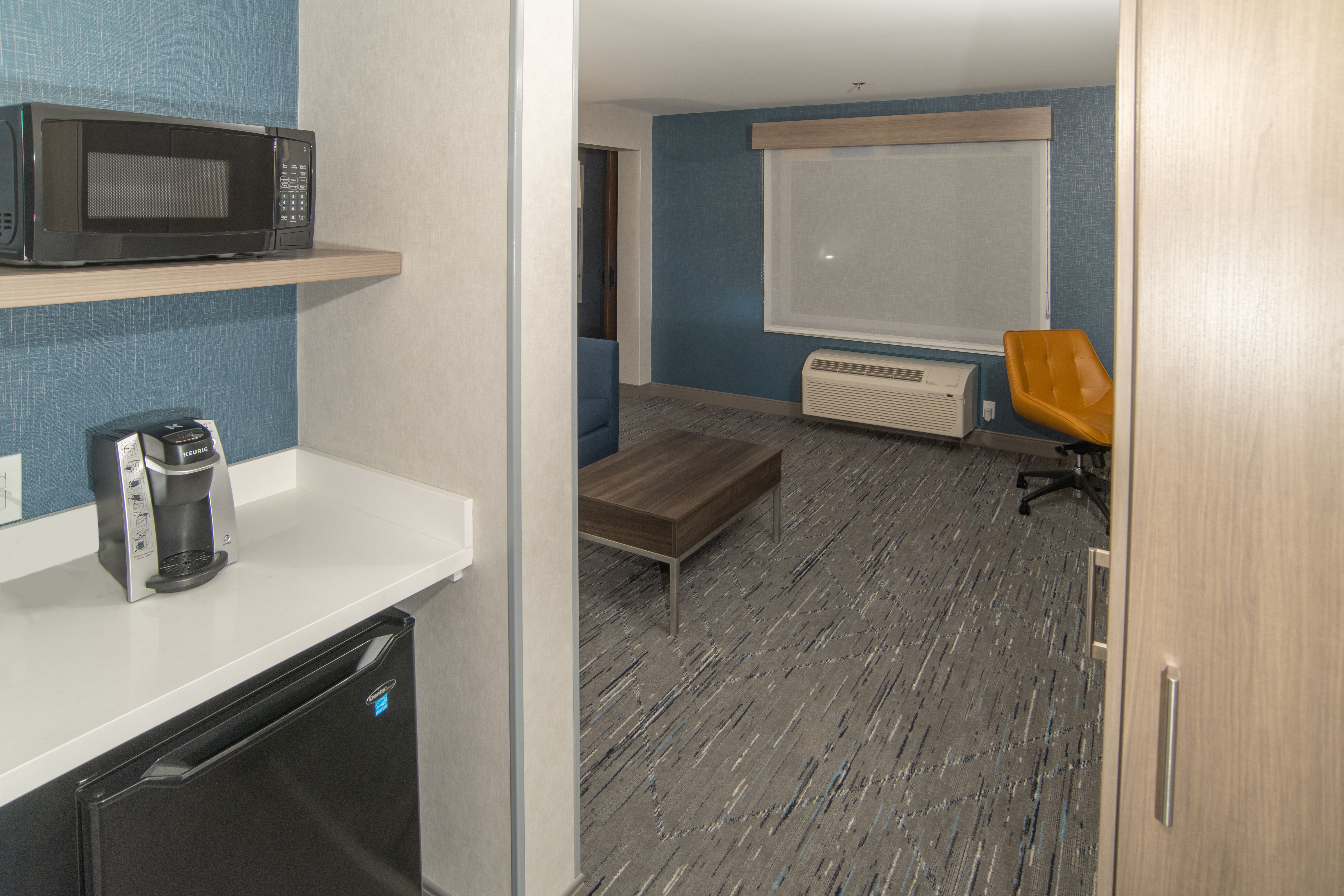 Holiday Inn Express & Suites - Moose Jaw an IHG Hotel 48/49