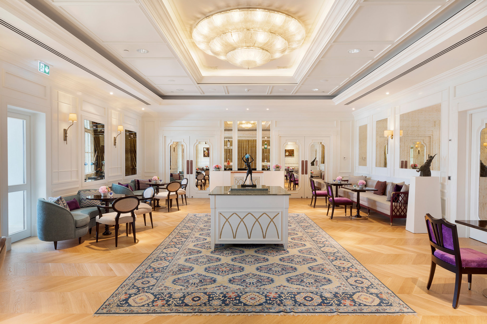 Four Seasons Hotel Istanbul at the Bosphorus 43/80