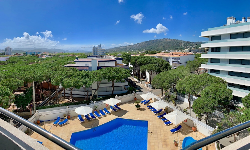 Hotel Aromar 32/45