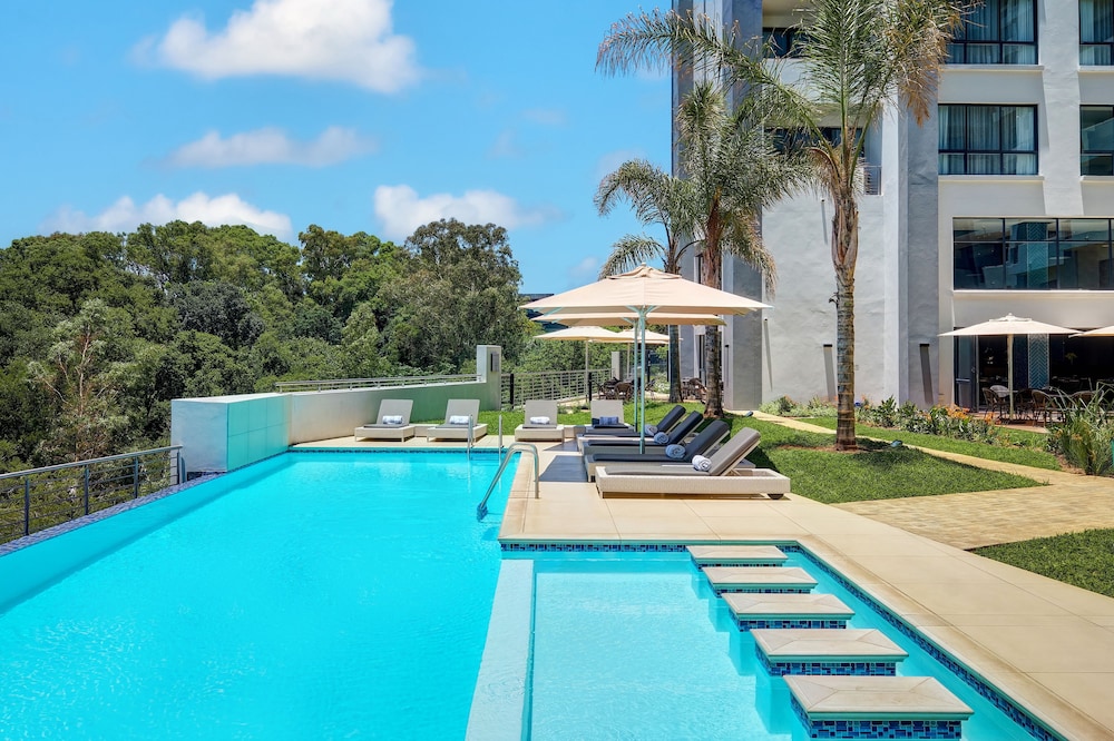 The Regency Apartment Hotel Menlyn 1/40