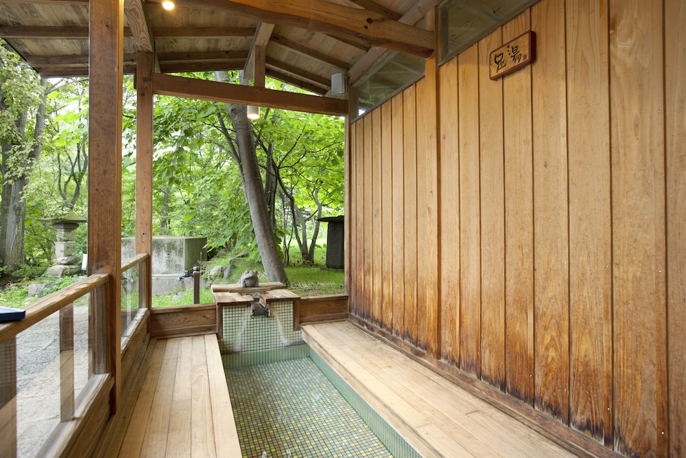 Kusatsu Hotel 32/61