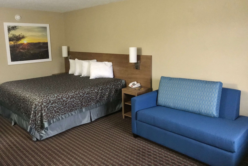 Days Inn By Wyndham Lexington Sc 11/18