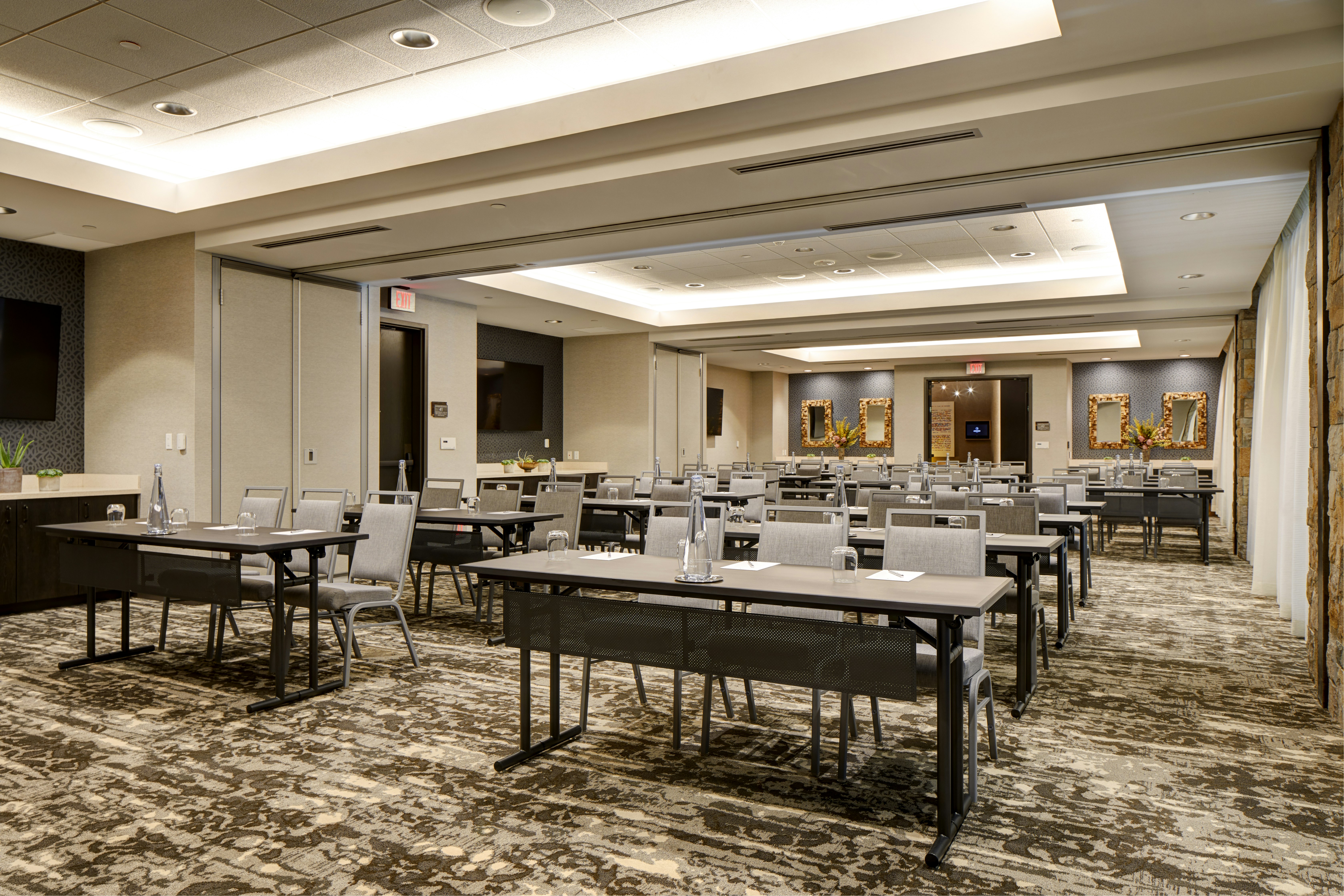 Archer Hotel Napa 77/82