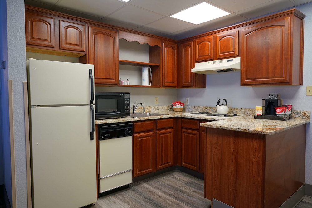 Best Western Plus Morristown Conference Center 37/45
