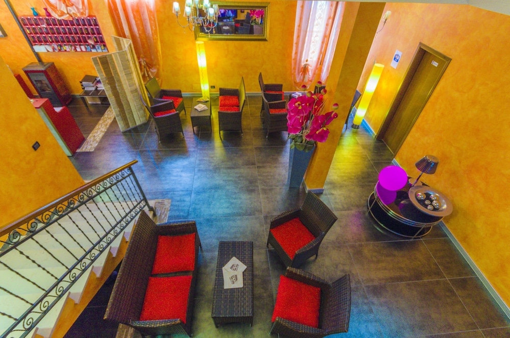 lounge