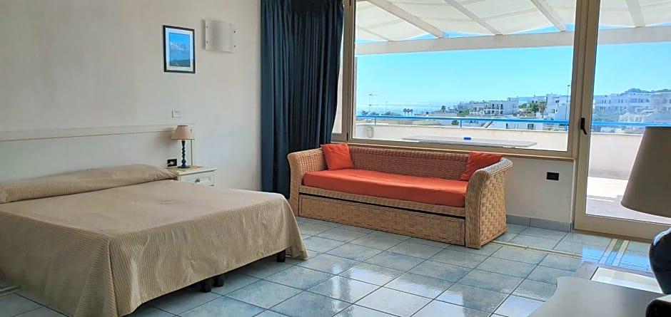 Hotel Selenia 12/33