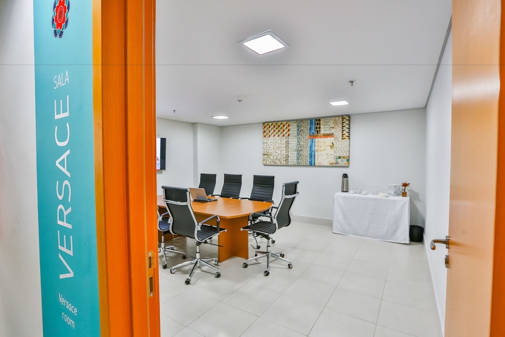 Mega Moda Hotel 5/52