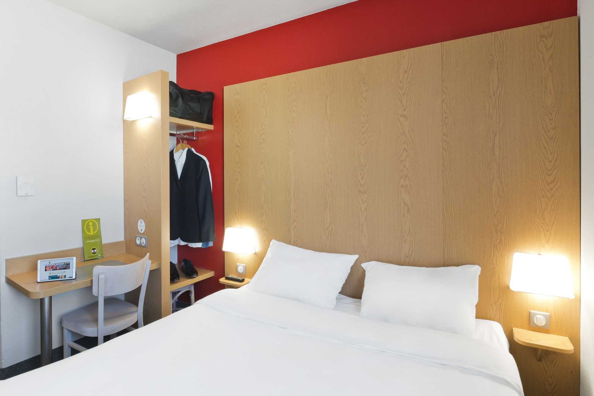 Room at B&B HOTEL Niort Marais Poitevin Est, NIORT