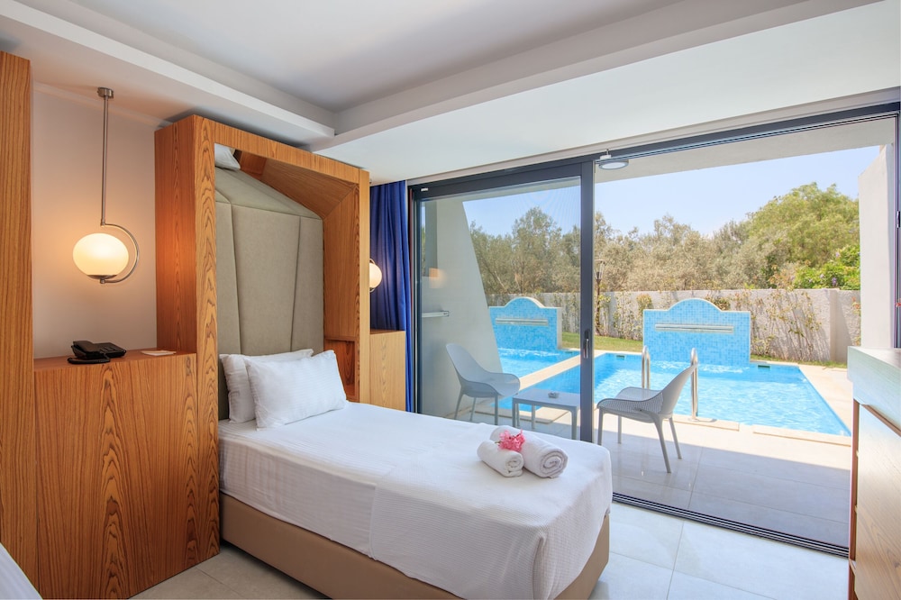 Orka World Hotel and Aqua Park 32/64
