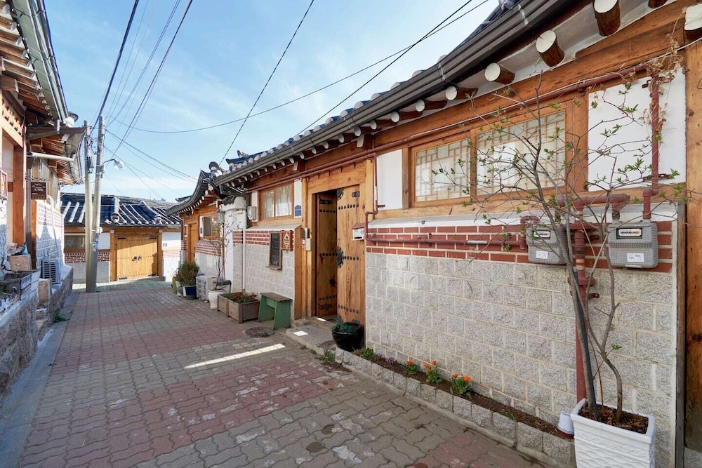 Inwoo House 34/41