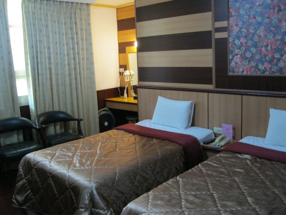Seng-Kuo Hotel 8/44