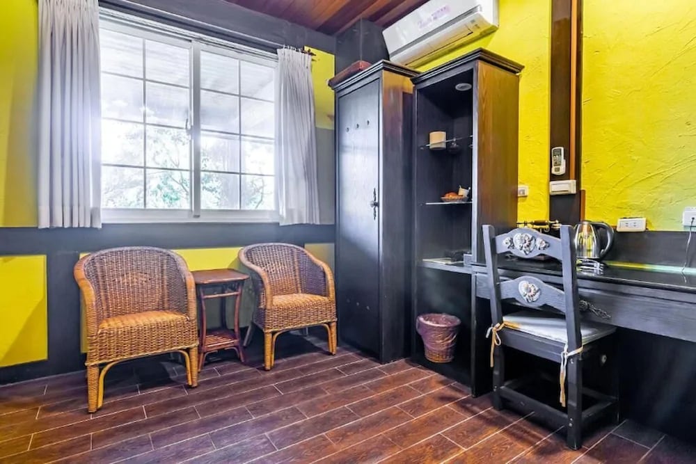 Provence Rose Lodge In Ching Jing 26/50