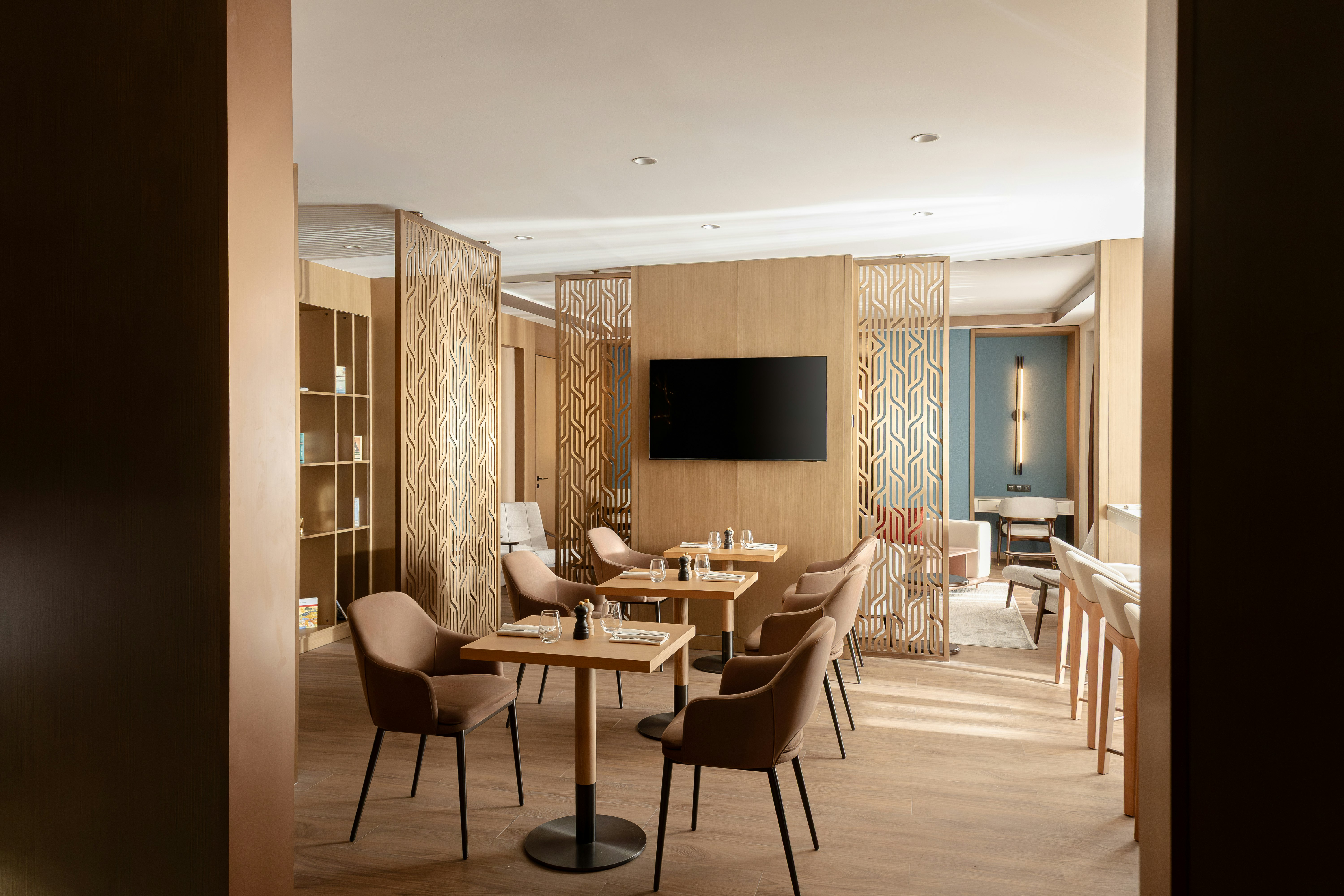 Doubletree by Hilton Tashkent 43/50