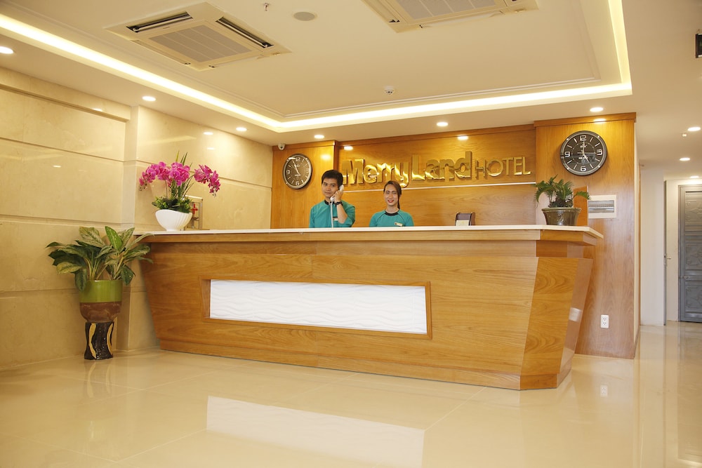 Merry Land Hotel Da Nang 1/29