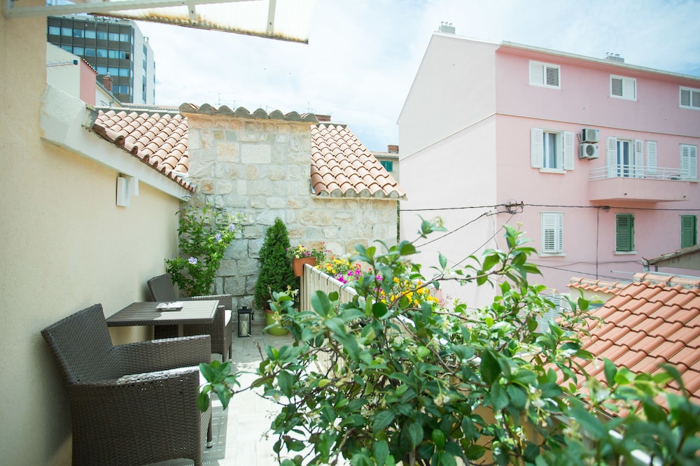 House Sandra - Guest House 13/81