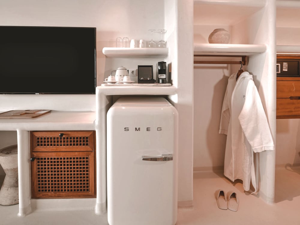 Perios Beach House - Adults Only 58/59