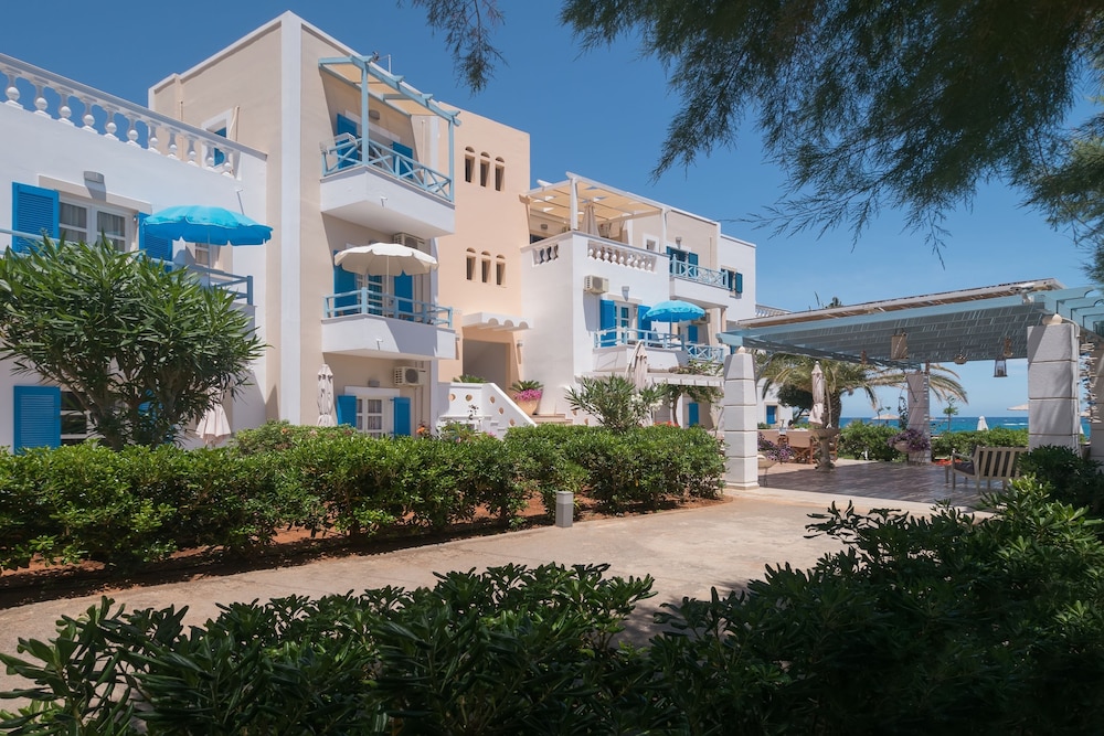 Pyrgos Beach Apartments 2/50