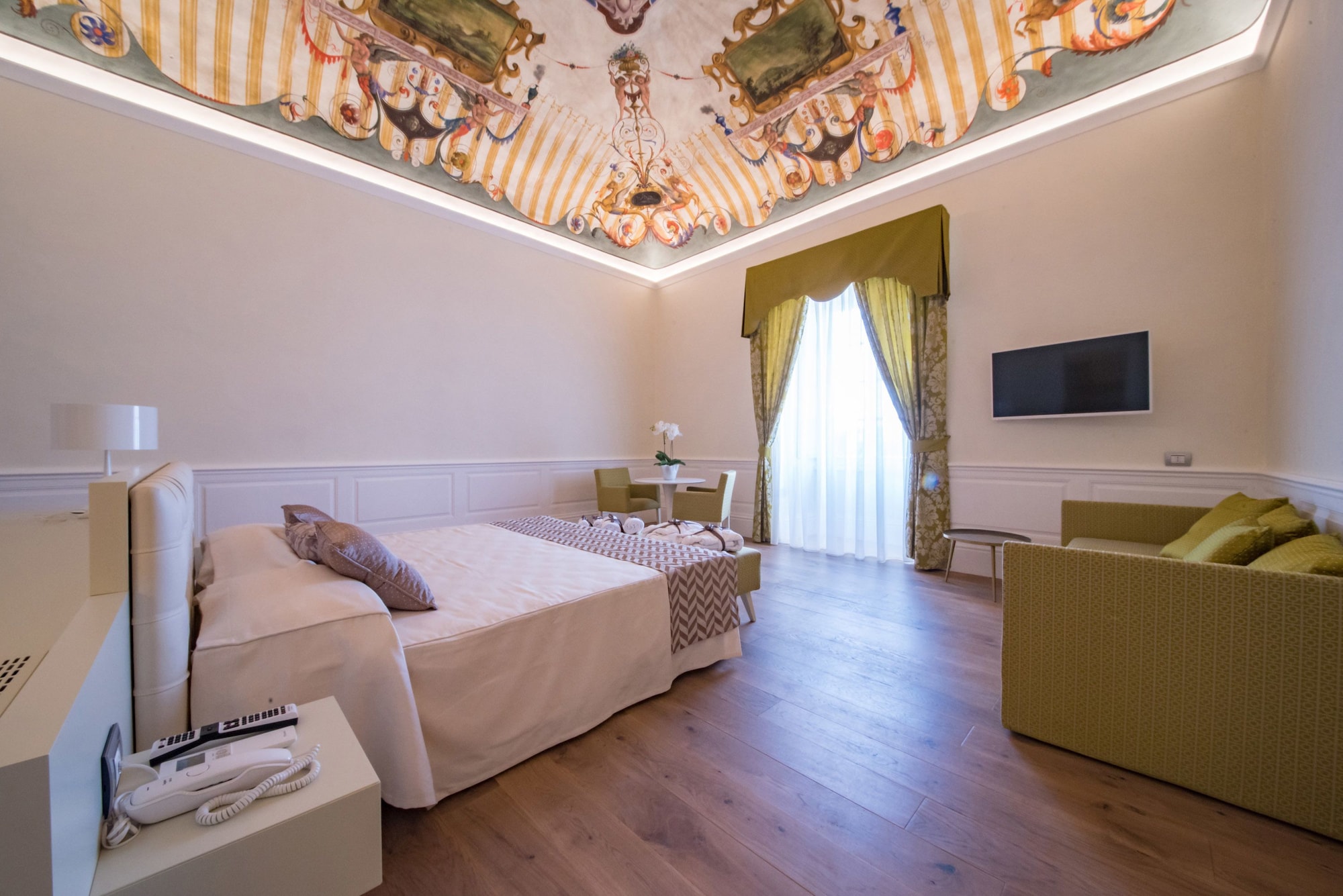 Suite