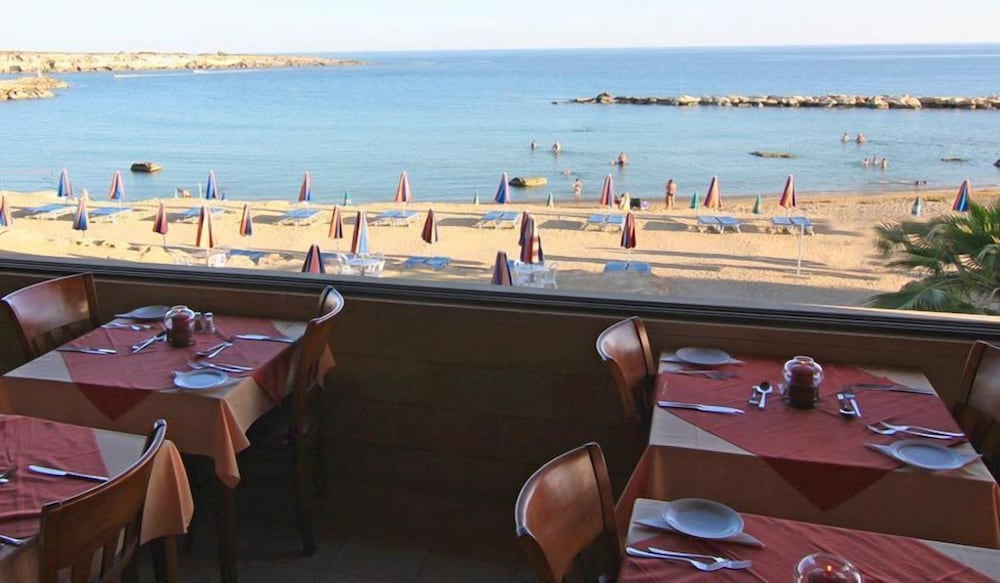 Corallia Beach Hotel Apartments 25/39