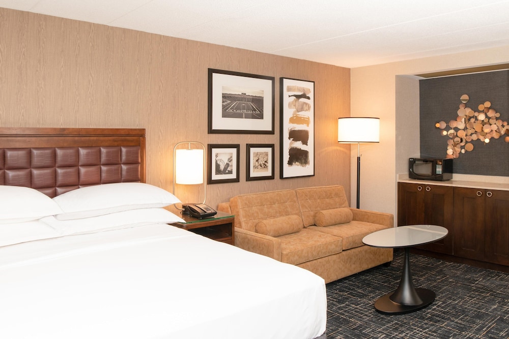 Sheraton Ann Arbor Hotel 8/65