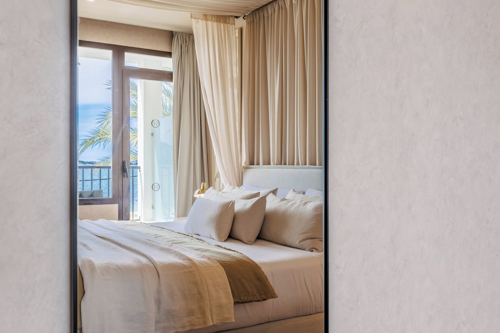 غرفة قياسية بإطلالة على البحر بشرفة بغرفة نوم واحدة، Hotel Hoposa Uyal 5/8