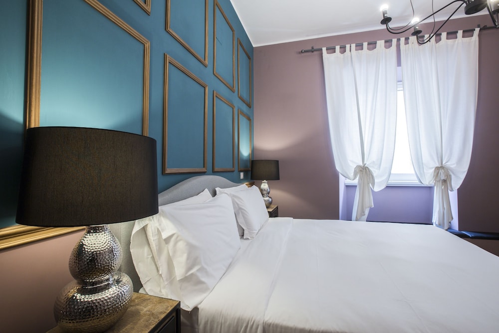 Dem Hotel 25/69