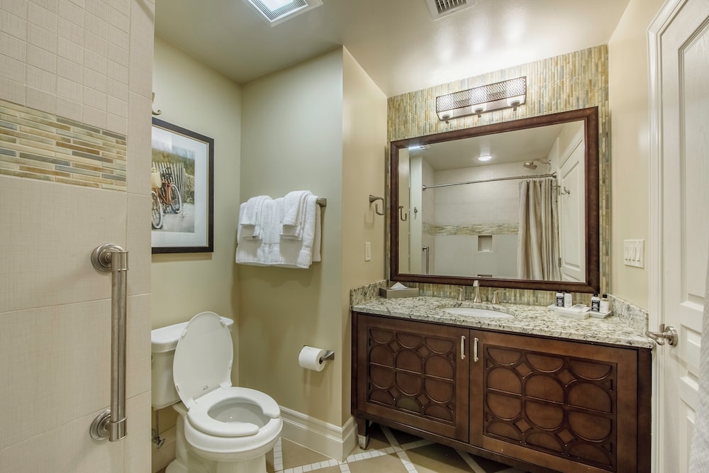 Holiday Inn Club Vacations South Beach Resort 49/50