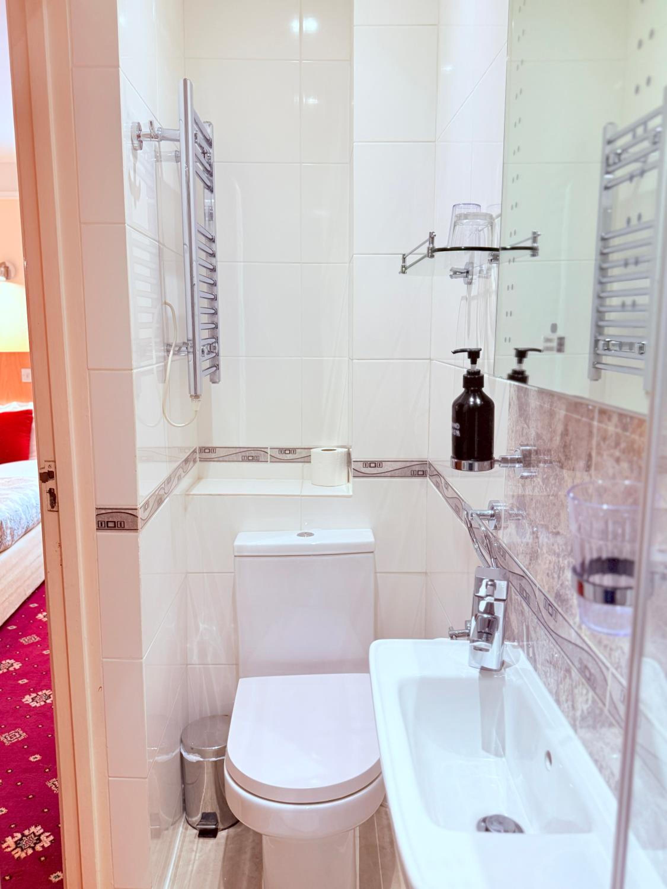 Albro House Hotel 27/32